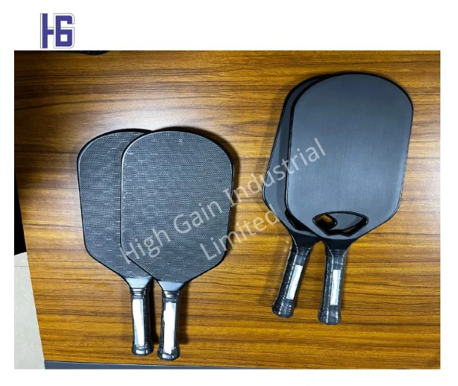 Carbon Pickleball Paddle