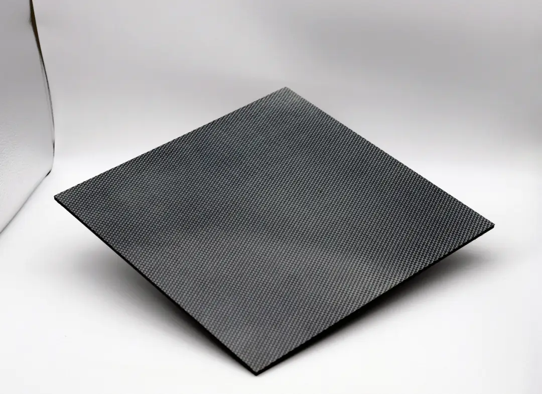 Termoplastik uglerod tolasi panellarining kengayishi